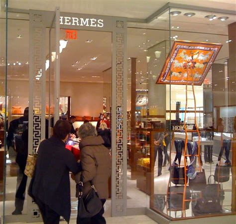 Hermes store Calgary alberta